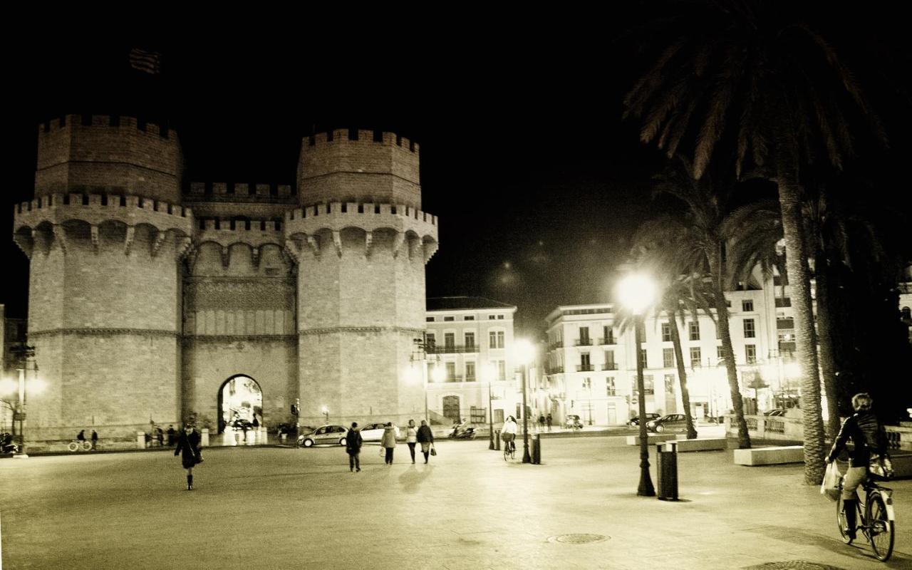 Valenciaflats Torres De Serrano ภายนอก รูปภาพ